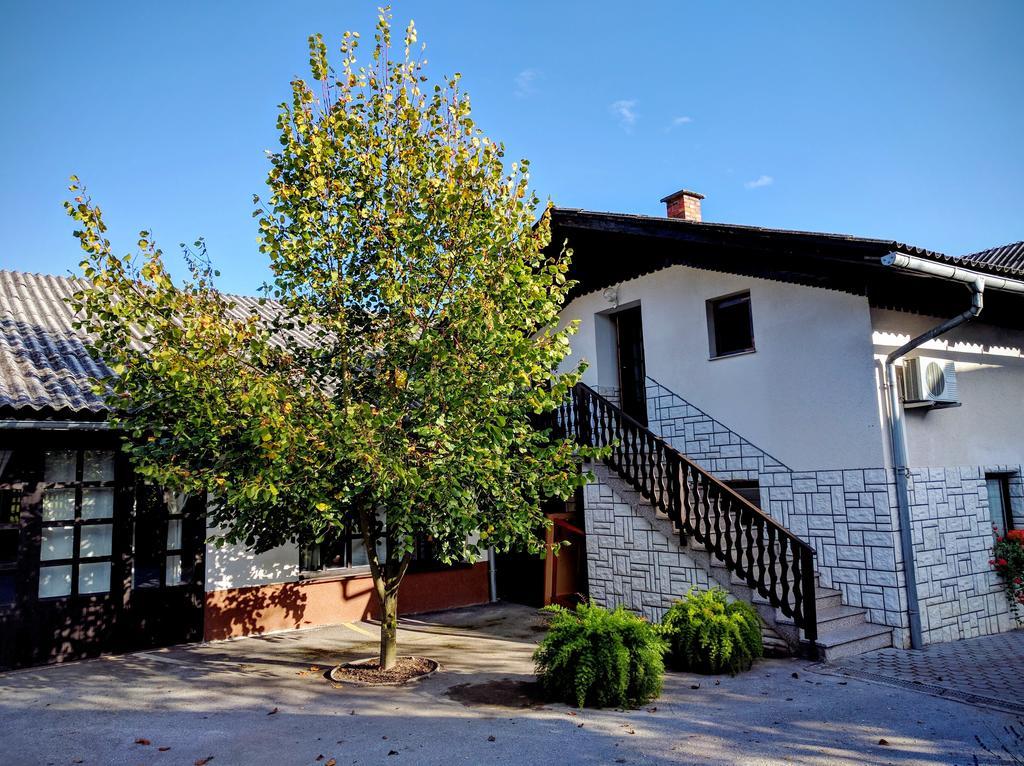 Apartments Tome Любляна Екстер'єр фото